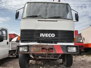 Manlift Truck
