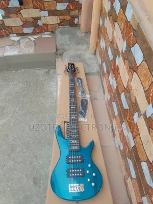 Professional Active Bass Guitar With Bag and Strap