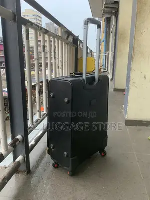 Medium Leather Luggage Bag