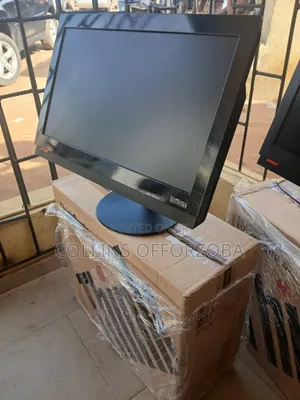 New Lenovo ThinkCentre M810z AIO 8GB Intel Core I5 HDD 500GB