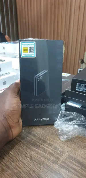 New Samsung Galaxy Z Flip6 256 GB