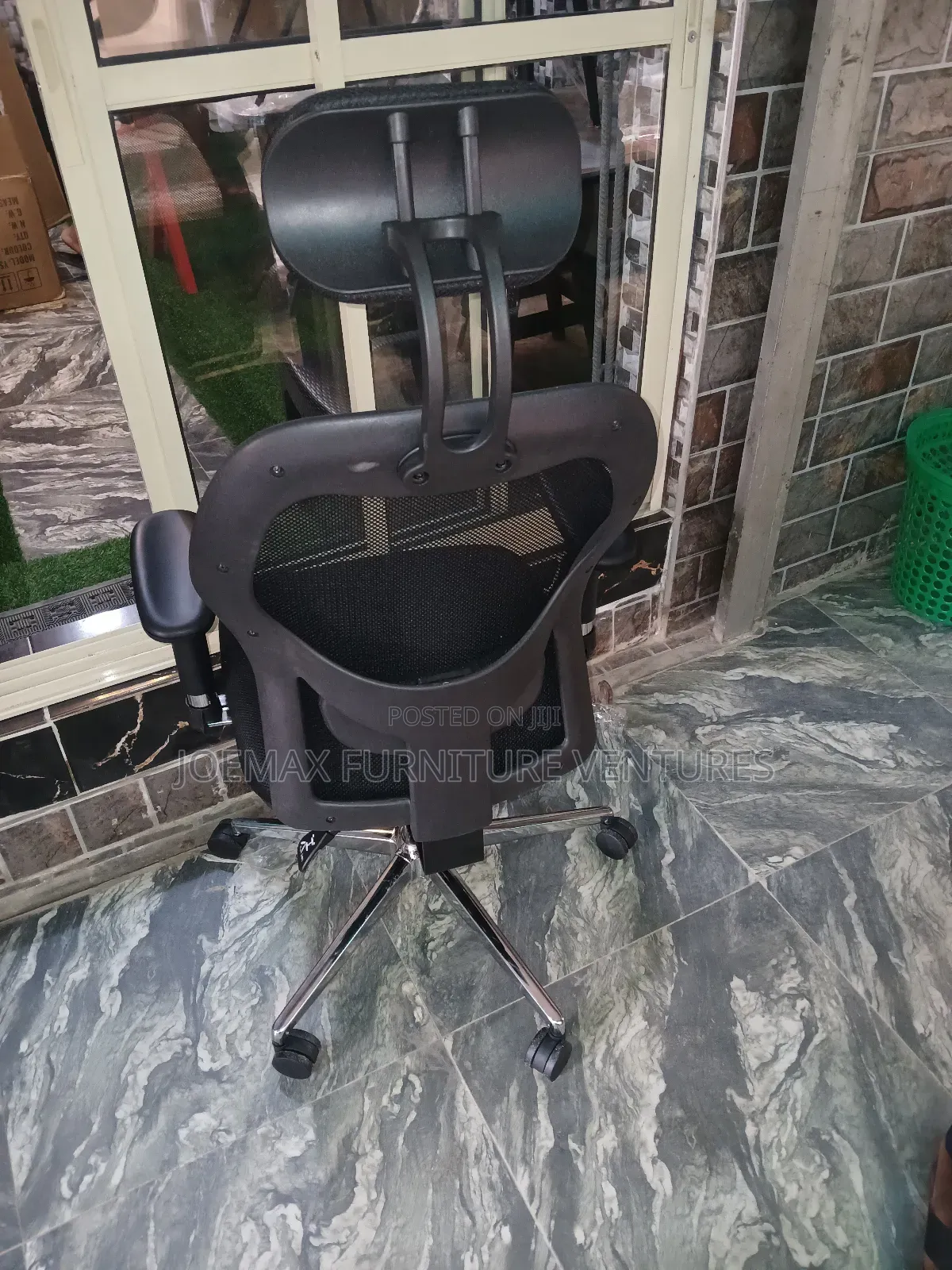 Executive Net Chair .