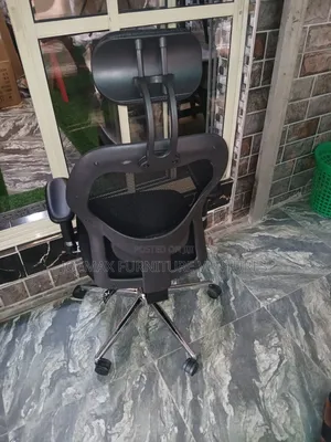 Executive Net Chair .