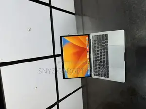 Laptop Apple MacBook Pro 2017 16GB Intel Core I5 SSD 1T