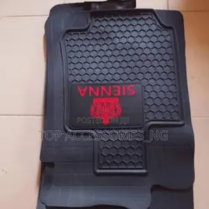 Rubber Made Car Mat for Sienna