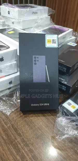 New Samsung Galaxy S24 Ultra 256 GB Black