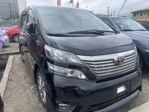 Toyota Vellfire 2015 Black