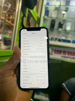Apple iPhone 11 64 GB Black