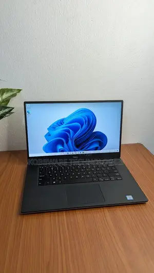 Laptop Dell XPS 15 16GB Intel Core i7 SSD 512GB