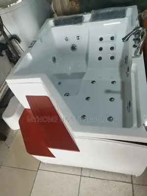 Luxury Jacuzzi Bathtub With Bluetooth and Usb