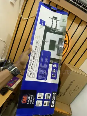 30" to 80" Flat Panel Tv Wall Bracket
