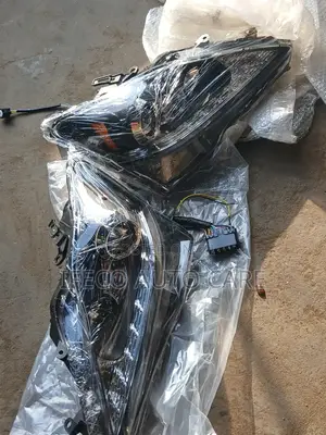Headlamp Is 250 2010 Model Black Face