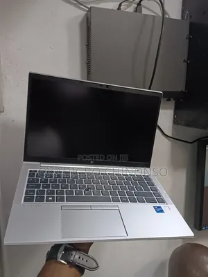Laptop HP EliteBook 840 G8 16GB Intel Core i5 SSD 256GB