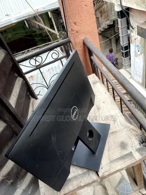 Dell 22 Inches Led Monitor