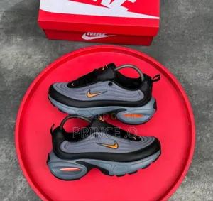 Nike Airmax Portal Seakers