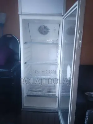 Neatly Used Bottle Cooler