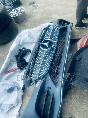 Front Bumper C 300 018 Amg W205