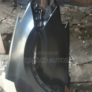 Fender Rav 4 2014 - 2018 Model
