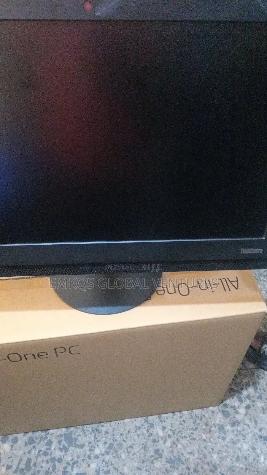 Desktop Computer Lenovo 8GB Intel Core I3 SSD 256GB