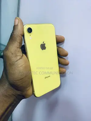 Apple iPhone XR 64 GB Yellow