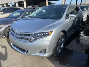 Toyota Venza Limited 4dr Wagon AWD (3.5L 6cyl 6A) 2015 Silver