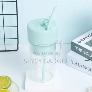 Mini Rechargeable Fruit Juicer Cup With Straw