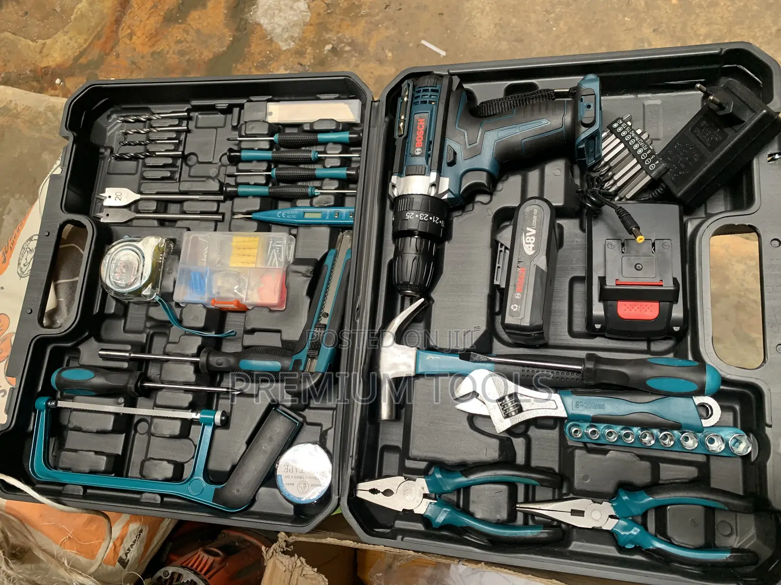 Bosch Tools Box Set Plus Battery Drill