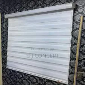 Day and Night White Window Blind