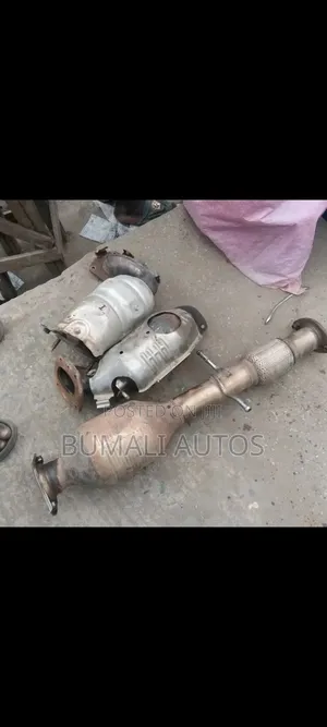 Complete Follow Come Catalyst Lexus Rx350 2017/2020 Model