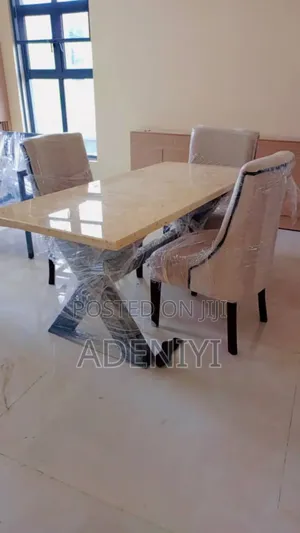 Marble Top Dinning and 6 Chairs