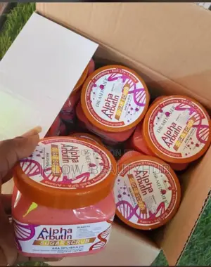 Dr Merniare Alpha Arbutin Sugar Scrub
