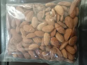 Almond Nuts 1kg