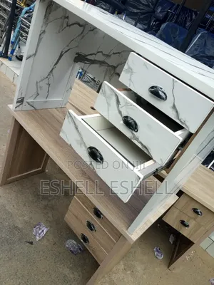 High Quality Office Table With Drawers