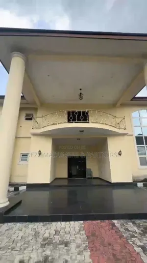 6bdrm Duplex in Farm Road  Estate ,, Eliozu for sale