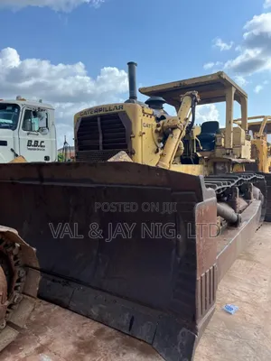 Cat Bulldozer D8k - Foreign Use