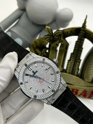 Nice Ice Diamond Bezel Stones Hublot Geneva Quality Leather