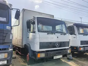 Mercedes Benz 814 Truck 7tons Capacity 2008 White