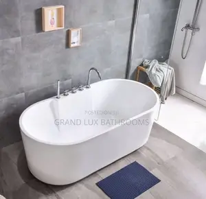 Modern Freestanding Oval Bathtub With Wall-Mounted Shower