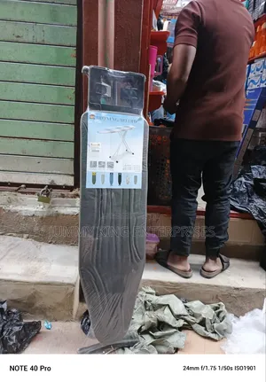Quality Ironing Table With Iron Stand