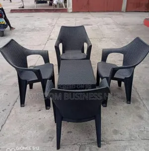 Plastic Restaurant Set for Homes and Restaurants