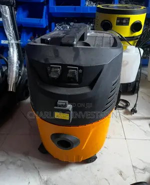 4 in 1 Steam Cleaning,Wet and Dry and Sofa/Carpet Cleaner.