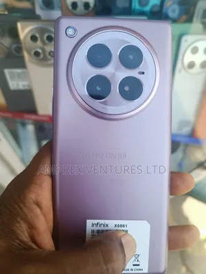 Infinix Zero 40 512 GB Silver