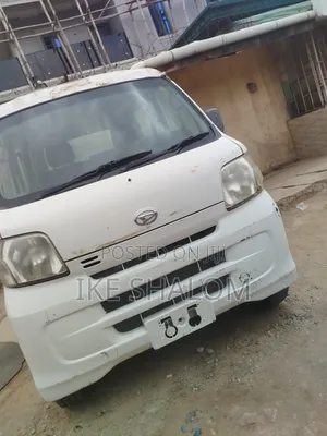 Daihatsu Hijet 2010