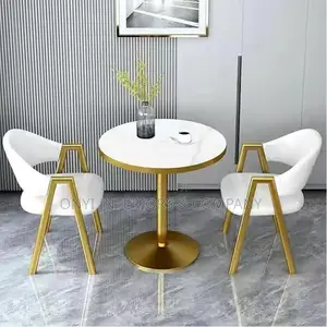 Family Seatout Chair and Table