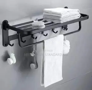 Quality Multiple Black Towel Rack With Hooks