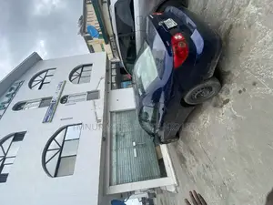 Showroom to Let
