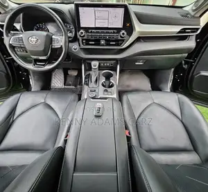 Toyota Highlander Platinum AWD 2020 Black