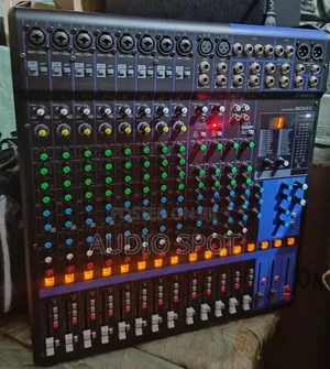 16 Channels Yamaha Console Mixer (Mg16xu)