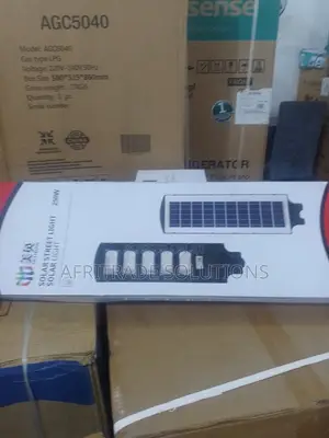 Control: 250w Solar Street Lights With Wireless Operation