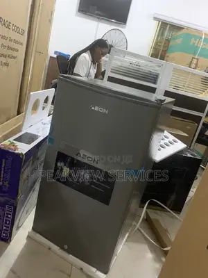 Compact Cool – Aeon Ars100g Refrigerator 90l